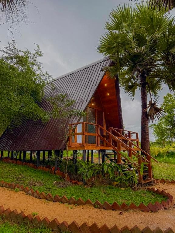 Wilpattu villa exterior among the trees